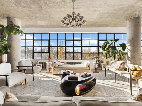 495 West St APT 3, New York, NY 10014