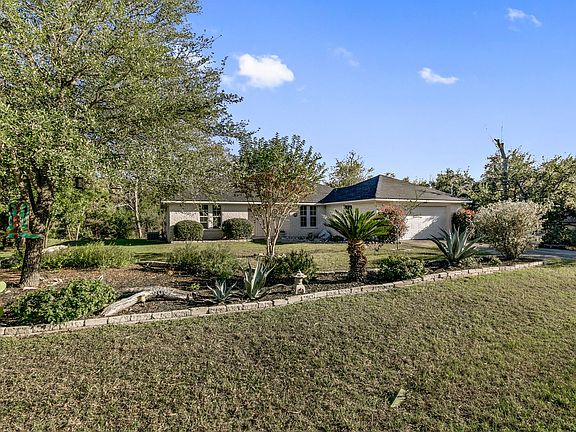 3rd image of 8607 Candelaria Dr