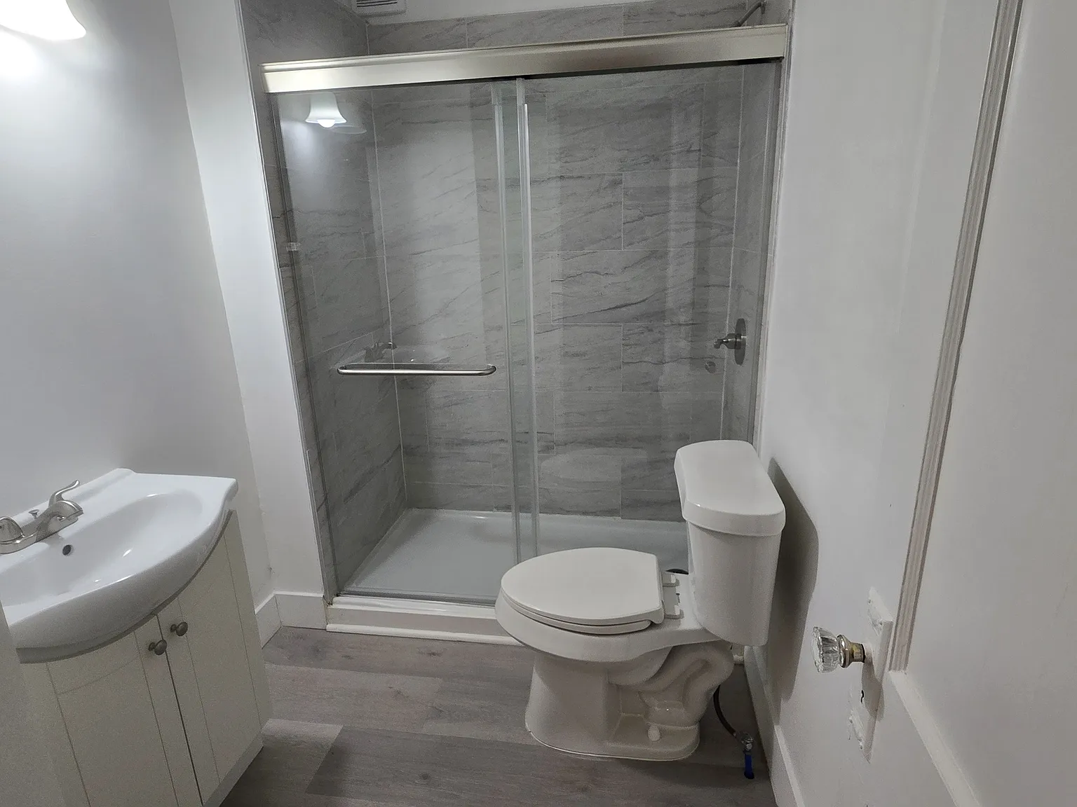 1 bed, 700 sqft, $1,100 — Photo 3