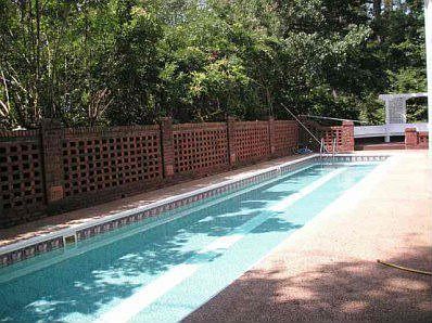 2nd image of 223 1/2 W Park Dr