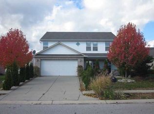 610 Hollowood Ln, Avon, IN