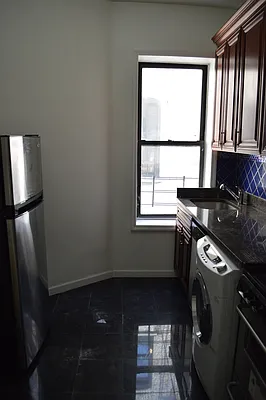 Rented by CoSo Apartments | media 23