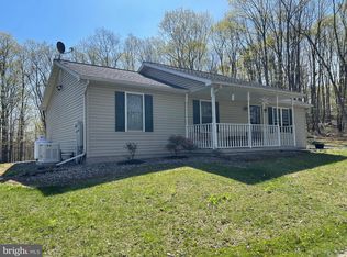 144 Oak Ln, Richfield, PA 17086