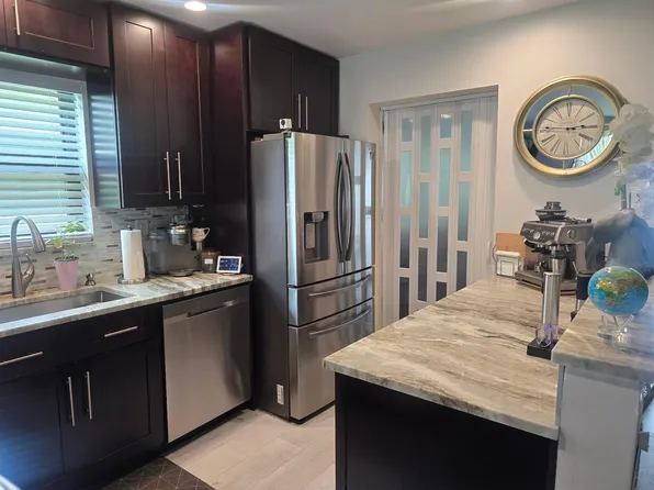 2098 SW 17th Drive, Deerfield Beach, FL 33442