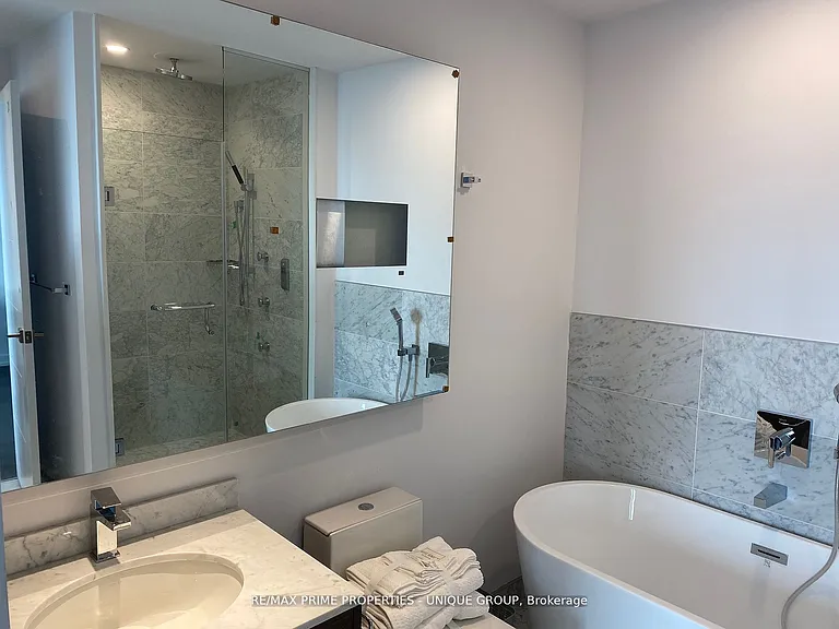488 University Ave #3115 — Photo 16