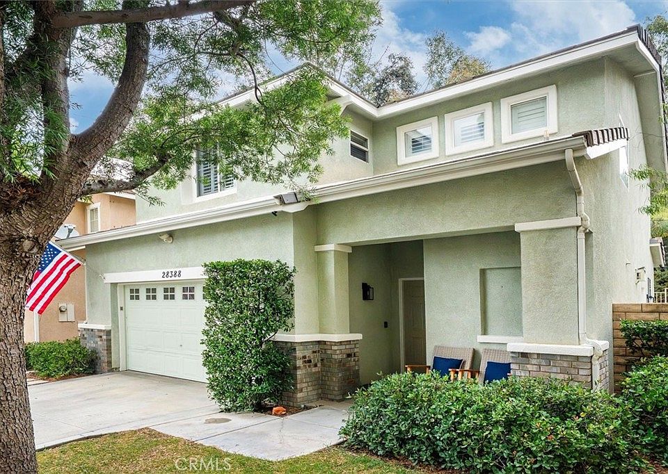 1st image of 28388 Mayfair Dr