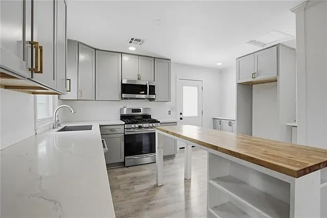 327 Wainwright Dr — Photo 6