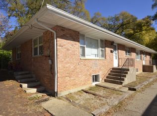 1615 Log Cabin Ave, Rockford, IL 61108