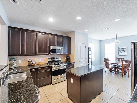 5th image of 24819 Crystal Leaf Ln