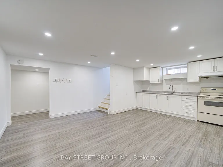 58 Broderick Ave — Photo 15