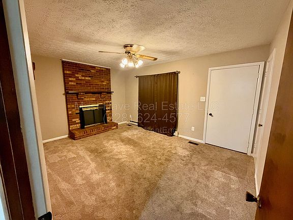 4th image of 2735 Tablerock Rd