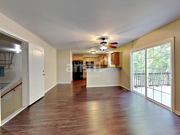 4th image of 2716 Leesa Ann Ln