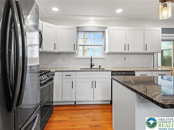 5th image of 2187 Hannahs Ln