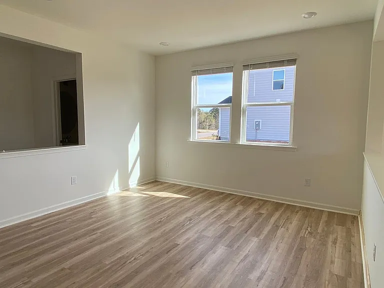 452 Thorny Branch Dr — Photo 5