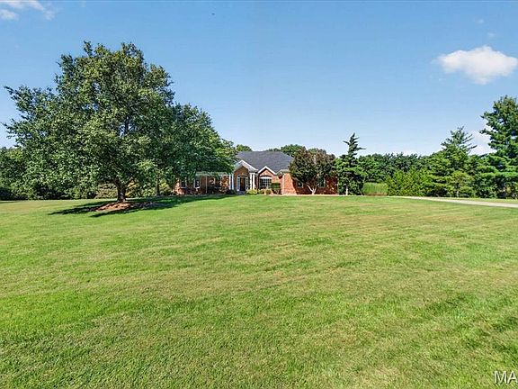 3rd image of 1469 Ridgetree Trails Dr