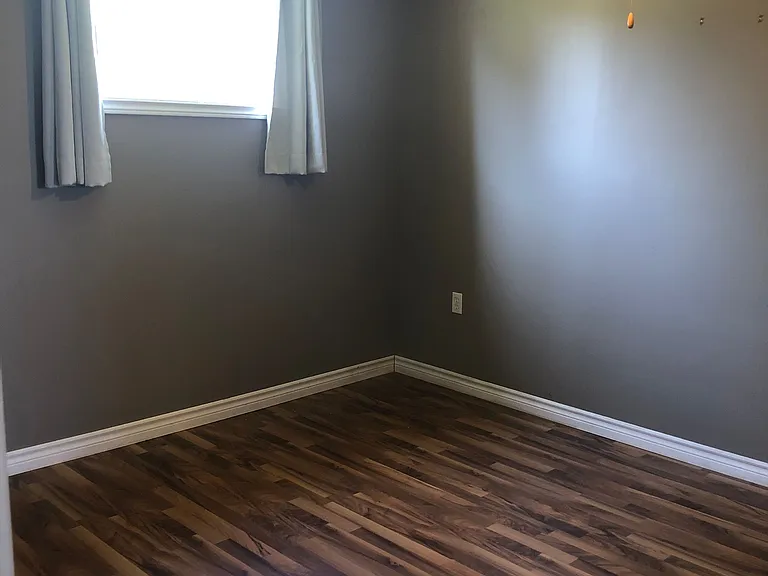 6 Cottingham Cres — Photo 14