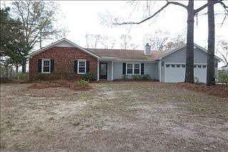 1st image of 210 Woodberry Ln