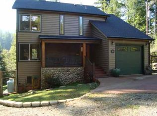 210 Monument Dr, Crescent City, CA 95531
