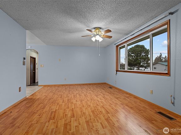 5th image of 6778 La Monte Drive