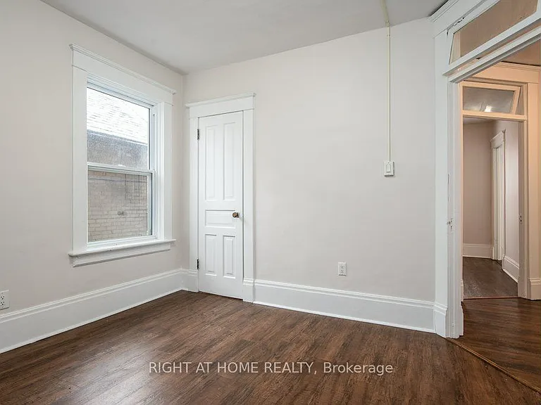 94 Scott St #2 — Photo 17
