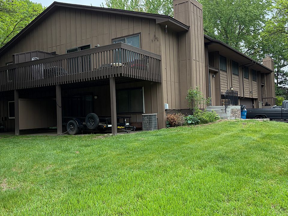 1st image of 1283 Bridle Path Ct