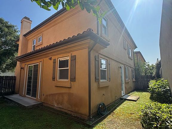 2nd image of 1827 10th Ave