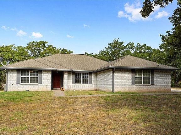 4th image of 345 Oak Trail Dr