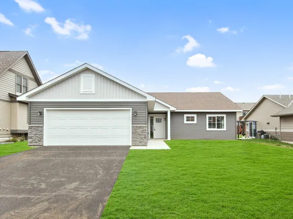 457 Charles Ln, Somerset, WI 54025