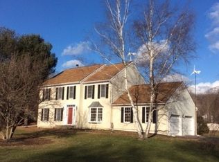 1339 Buck Ridge Dr, Stroudsburg, PA 18360