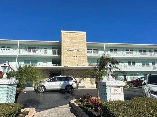 1819 Shore Dr S APT 307, South Pasadena, FL 33707