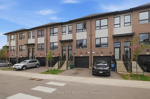 720 Grey St Photo 1