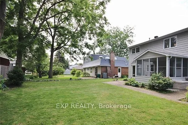 1326 Fontenay Cres — Photo 28