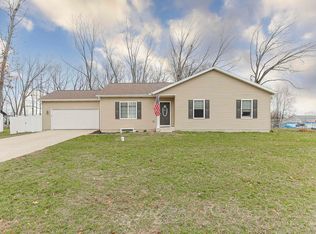 29777 Ashford Dr, Elkhart, IN 46514