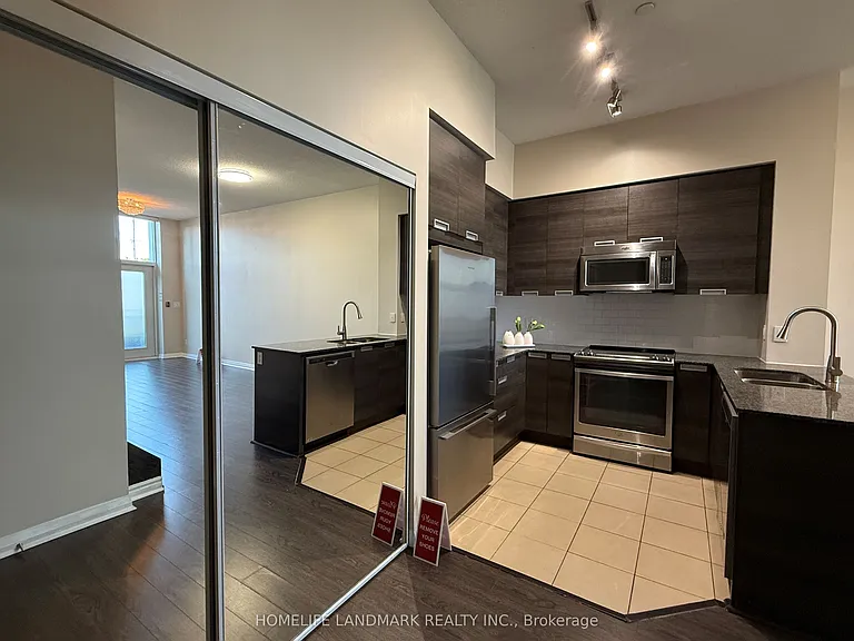 55 Eglinton Ave W #109 — Photo 12
