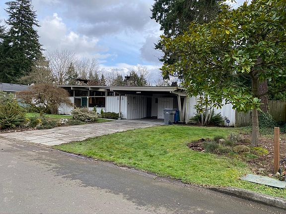 2nd image of 12919 NE 131st Pl