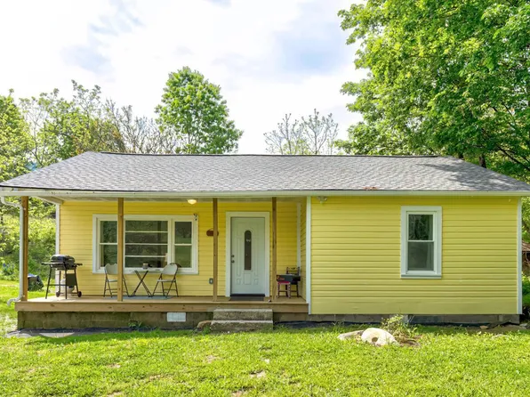 2669 Highway 131 W, Thorn Hill, TN 37881