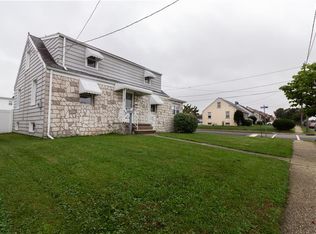 66 Bernard St, Carteret, NJ 07008