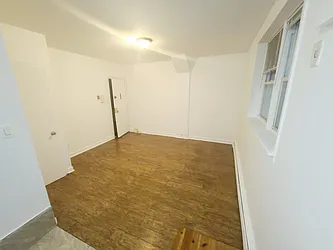 Rented by Metro Garden Realty NYC