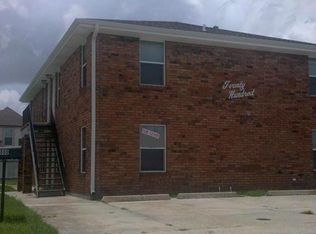 2000 Victor St APT B, Chalmette, LA 70043