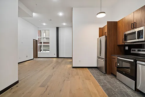 212 Church St #4 Photo 1