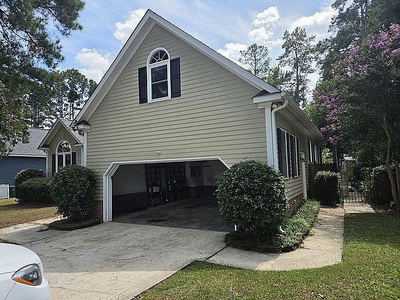 2nd image of 79 Ridgecreek Dr