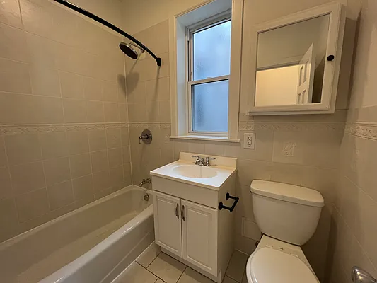 Rented by Welcome Home Real Estate | media 8