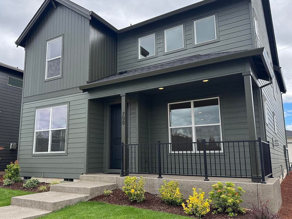 1st image of 700 Magnolia Ave