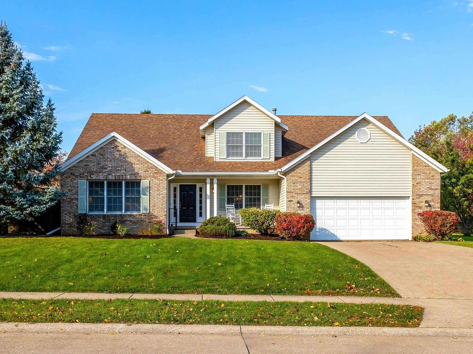 5010 Heatherstone Rd, Bettendorf, Ia 52722 