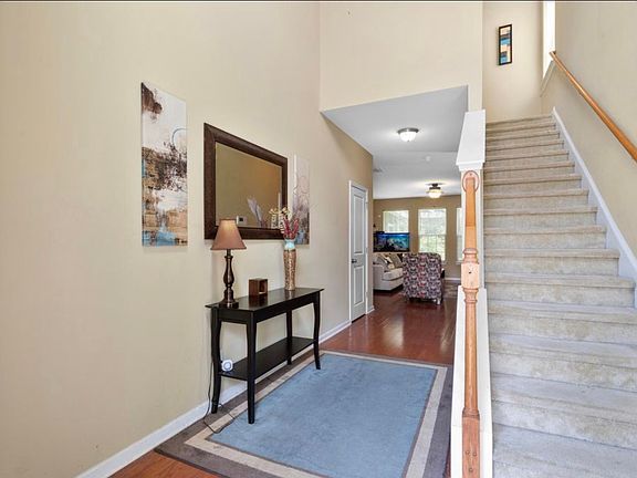4th image of 107 Rawlins Dr