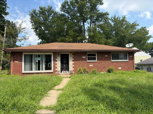 9 N 80th St, Belleville, IL 62223