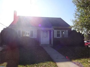 1114 Meade St, Reading, PA 19611