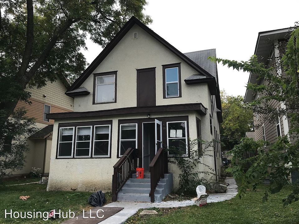 1st image of 1527 Logan Ave N #1
