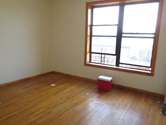 2nd image of 60 W 129th St APT 6B