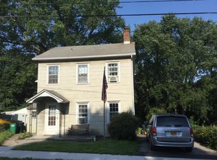 37 Spring St, Wappingers Falls, NY 12590